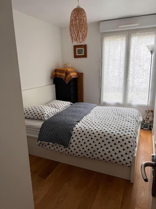 Appart 2 Chambres 17 Min De Paris Rosny-sous-Bois Exterior photo